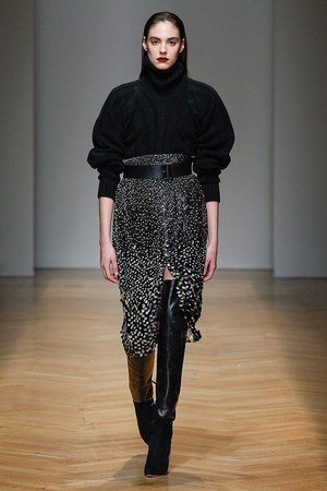 アキラーノ・リモンディ(AQUILANO・RIMONDI) 2017-18年秋冬ウィメンズコレクション  - 写真29