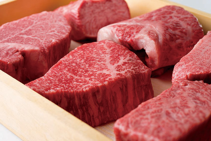 和牛を食べ比べつくす「WAGYU LABO」が東京・西麻布に、旨味を味わうステーキタルタル | 写真