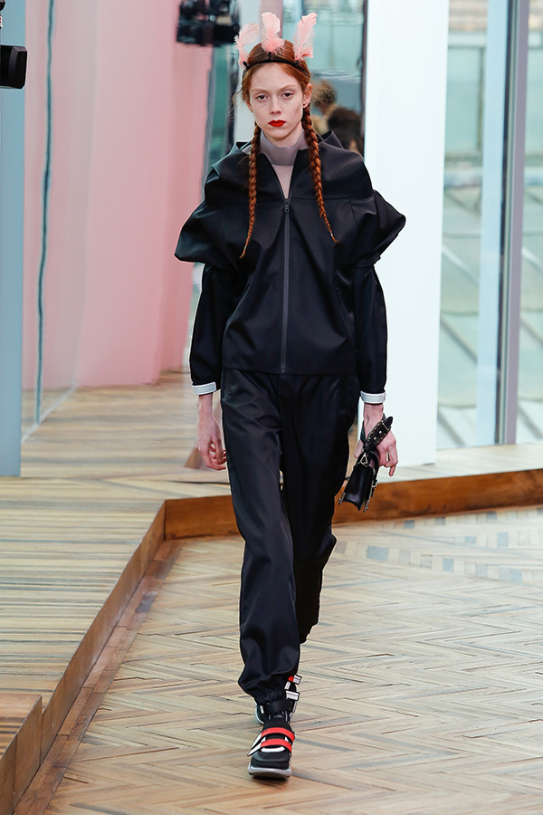 プラダ(PRADA) 2018年リゾートウィメンズコレクション プラダ(PRADA) 2018年リゾートウィメンズコレクション
