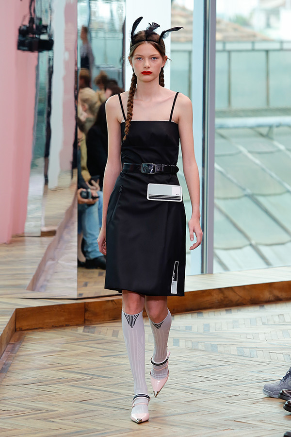 プラダ(PRADA) 2018年リゾートウィメンズコレクション  - 写真3