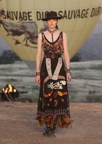 ディオール  2018年リゾートコレクション - 強い探求心を持ってメゾンの軌跡を追う｜写真1