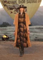 ディオール  2018年リゾートコレクション - 強い探求心を持ってメゾンの軌跡を追う｜写真2