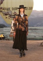 ディオール  2018年リゾートコレクション - 強い探求心を持ってメゾンの軌跡を追う｜写真5
