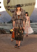 ディオール  2018年リゾートコレクション - 強い探求心を持ってメゾンの軌跡を追う｜写真8