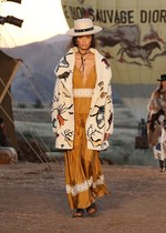 ディオール  2018年リゾートコレクション - 強い探求心を持ってメゾンの軌跡を追う｜写真20