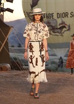 ディオール  2018年リゾートコレクション - 強い探求心を持ってメゾンの軌跡を追う｜写真27
