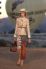 ディオール  2018年リゾートコレクション - 強い探求心を持ってメゾンの軌跡を追う｜写真31