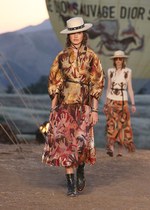 ディオール  2018年リゾートコレクション - 強い探求心を持ってメゾンの軌跡を追う｜写真45