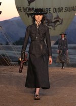 ディオール  2018年リゾートコレクション - 強い探求心を持ってメゾンの軌跡を追う｜写真51
