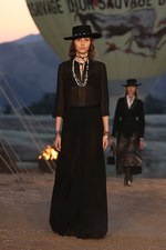 ディオール  2018年リゾートコレクション - 強い探求心を持ってメゾンの軌跡を追う｜写真55