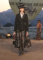 ディオール  2018年リゾートコレクション - 強い探求心を持ってメゾンの軌跡を追う｜写真56