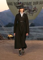 ディオール  2018年リゾートコレクション - 強い探求心を持ってメゾンの軌跡を追う｜写真58