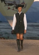 ディオール  2018年リゾートコレクション - 強い探求心を持ってメゾンの軌跡を追う｜写真64