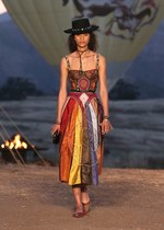 ディオール  2018年リゾートコレクション - 強い探求心を持ってメゾンの軌跡を追う｜写真79