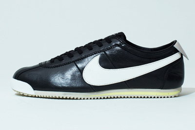 【悪名高き名作】Nike ナイキ コルテッツ スニーカー 悪名高き名作】Nike ナイキ コルテッツ スニーカー (Nike