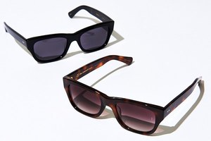 マッキントッシュ ロンドン×オリバー ゴールドスミス、定番「CONSUL-S」をサングラスに