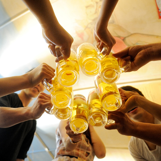 バドワイザービール×焼肉の屋上ビアガーデン、大阪・十三にオープン - 神戸・難波・大宮も | 写真