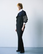 Y's 2017年秋冬コレクション - ネイビー(海軍)からのヒントは今も女性服の進化を後押しする｜写真2