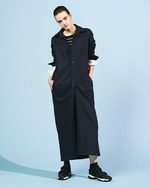 Y's 2017年秋冬コレクション - ネイビー(海軍)からのヒントは今も女性服の進化を後押しする｜写真4