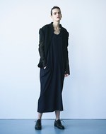 Y's 2017年秋冬コレクション - ネイビー(海軍)からのヒントは今も女性服の進化を後押しする｜写真21