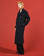 Y's 2017年秋冬コレクション - ネイビー(海軍)からのヒントは今も女性服の進化を後押しする｜写真25