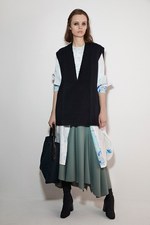 ワイズ ピンク 2017-18年秋冬コレクション - ミニマリストを目指す旅で見つけた遊び｜写真7