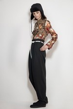 ワイズ ピンク 2017-18年秋冬コレクション - ミニマリストを目指す旅で見つけた遊び｜写真13