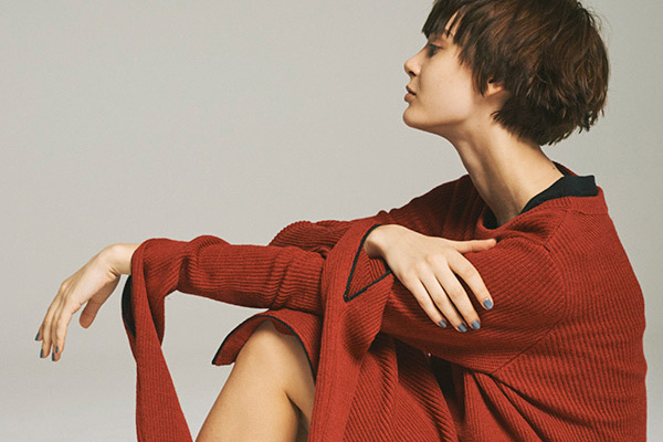 2017-18年秋冬東京コレクション｜リスマット バイ ワイズ 2017-18年秋冬コレクション - ジップ＆はと目が豊かな表情を導く