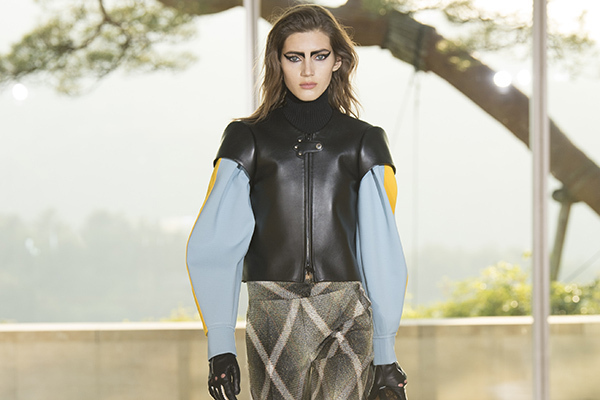 ルイ・ヴィトン 2018年リゾート ウィメンズ コレクション