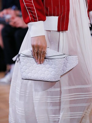 ヴァレンティノ(VALENTINO) 2018年リゾートウィメンズコレクション  - 写真11