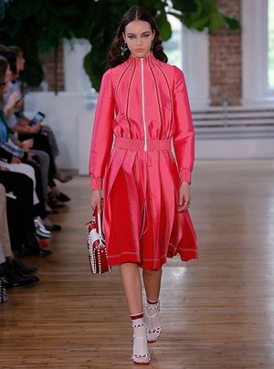 ヴァレンティノ(VALENTINO) 2018年リゾートウィメンズコレクション  - 写真15