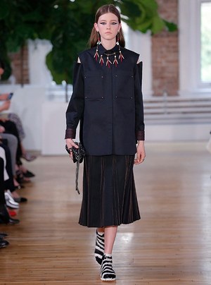 ヴァレンティノ(VALENTINO) 2018年リゾートウィメンズコレクション  - 写真33