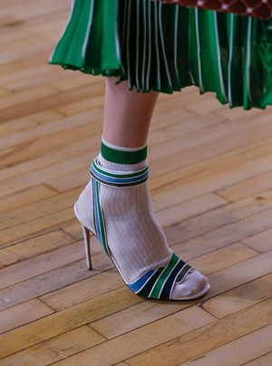 ヴァレンティノ(VALENTINO) 2018年リゾートウィメンズコレクション  - 写真67