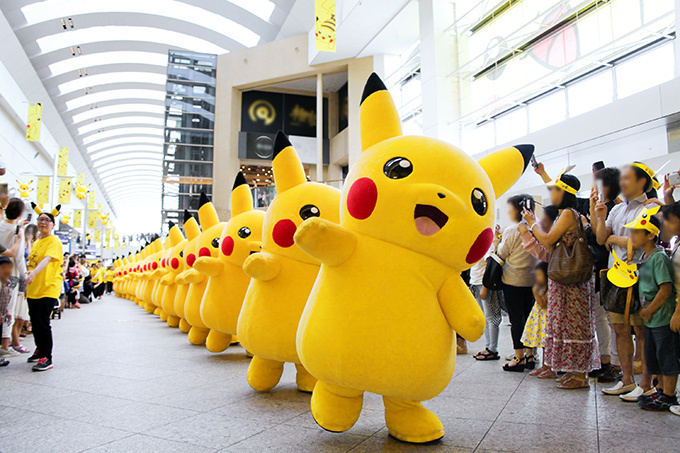 ピカチュウだけじゃない ピカチュウ大量発生チュウ を横浜で 国内初のポケモンgoイベントも ファッションプレス