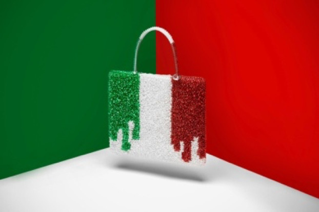 アンテプリマから”イタリア国旗”イメージの新ワイヤーバッグ「バンディエラ」登場 | 写真