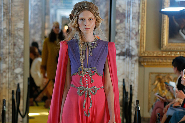 グッチ 2018年リゾート ウィメンズ&メンズ コレクション