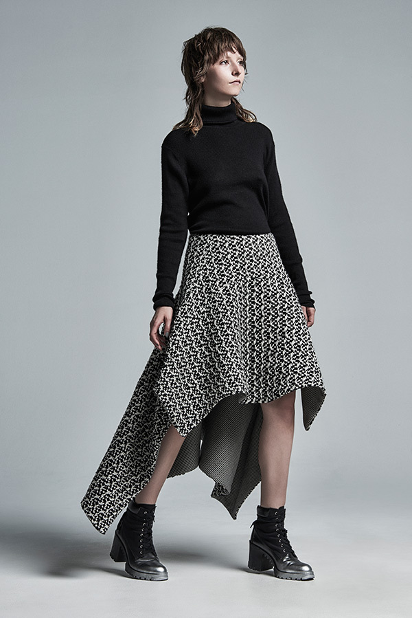 エルザ・ウィンクラー(ELZA WINKLER) 2017-18年秋冬ウィメンズコレクション  - 写真12