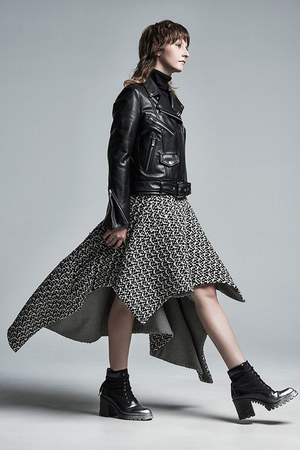 エルザ・ウィンクラー(ELZA WINKLER) 2017-18年秋冬ウィメンズコレクション  - 写真17