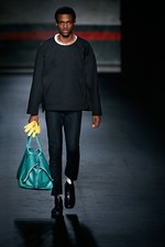 Acne(アクネ) 2012-13年秋冬メンズコレクション - 複雑な愛を"感情のコラージュ”として表現｜写真11