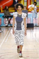 ヴィヴィアン・ウエストウッド2018年春夏コレクション - 英国トラッドも自由な発想で唯一無二の服に｜写真18