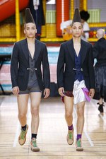 ヴィヴィアン・ウエストウッド2018年春夏コレクション - 英国トラッドも自由な発想で唯一無二の服に｜写真54