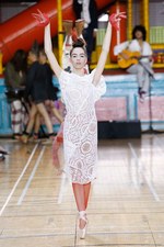 ヴィヴィアン・ウエストウッド2018年春夏コレクション - 英国トラッドも自由な発想で唯一無二の服に｜写真56