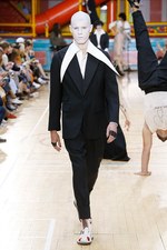 ヴィヴィアン・ウエストウッド2018年春夏コレクション - 英国トラッドも自由な発想で唯一無二の服に｜写真77