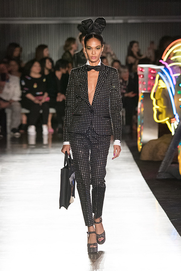 モスキーノ 2018年リゾート<span>コレクション</span> - 写真28