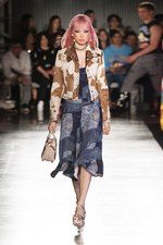 モスキーノ 2018年リゾートコレクション - LAからラスベガスへ、陽気なファッション トリップ｜写真34