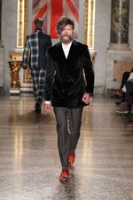 ヴィヴィアン・ウエストウッド マン2012-13年秋冬コレクション - 極寒の地で環境問題に立ち向かう探検家達からインスパイア｜写真47