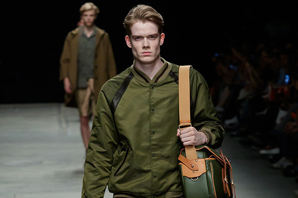 HUNTING WORLD 2018SS Collection