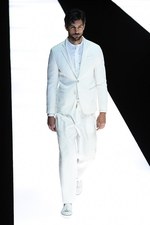 ジョルジオ アルマーニ  2018年春夏コレクション - 紳士が纏うエレガントな清涼感｜写真101