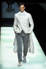 ジョルジオ アルマーニ  2018年春夏コレクション - 紳士が纏うエレガントな清涼感｜写真23