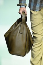 ジョルジオ アルマーニ  2018年春夏コレクション - 紳士が纏うエレガントな清涼感｜写真35